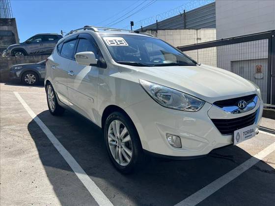 HYUNDAI IX35 2.0 MPI 4X2 16V FLEX 4P AUTOMÁTICO HYUNDAI IX35 2.0 MPI 4X2 16V FLEX 4P AUTOMÁTICO